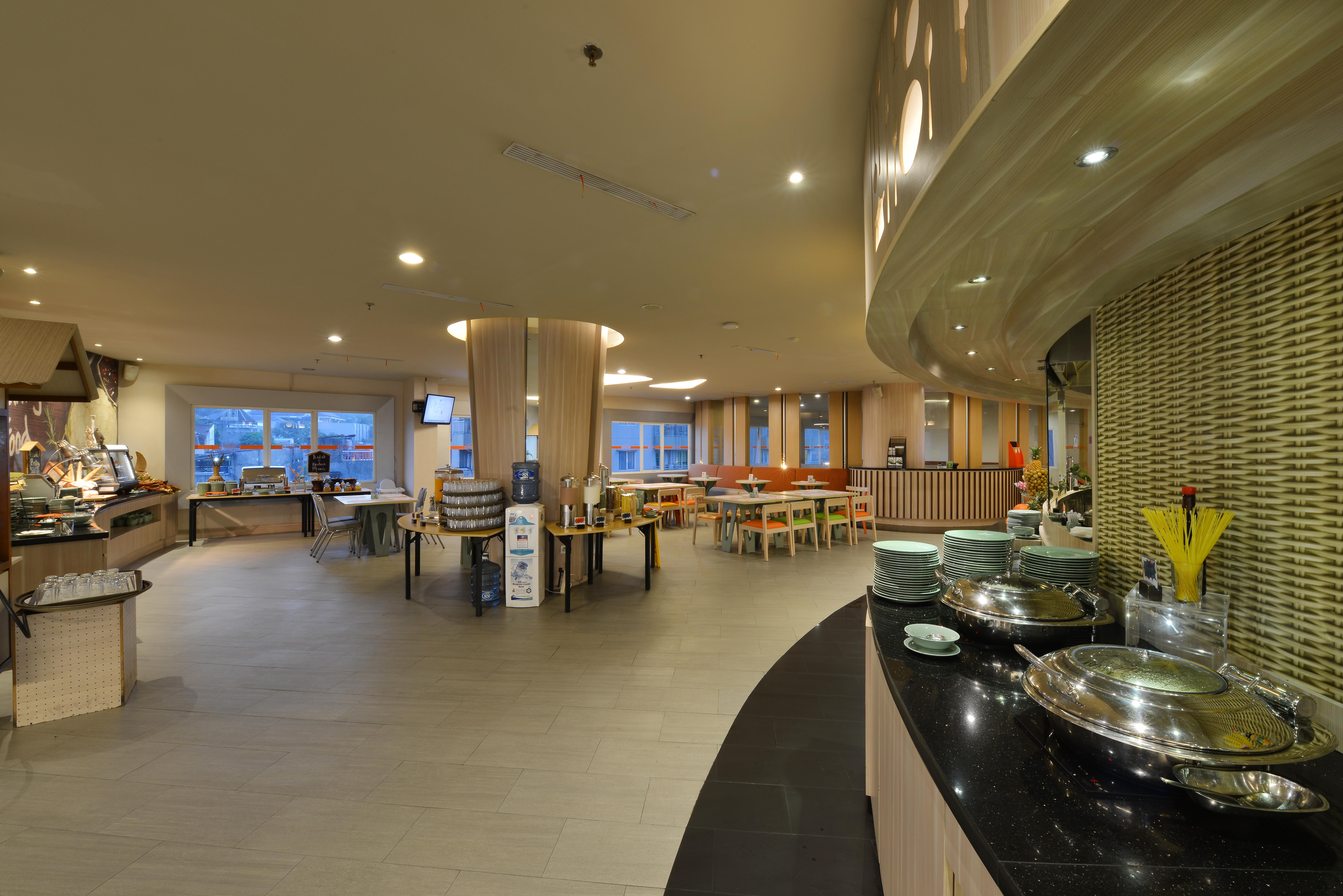 Hotel Harris Hotel&conventions Ciumbuleuit - 4*