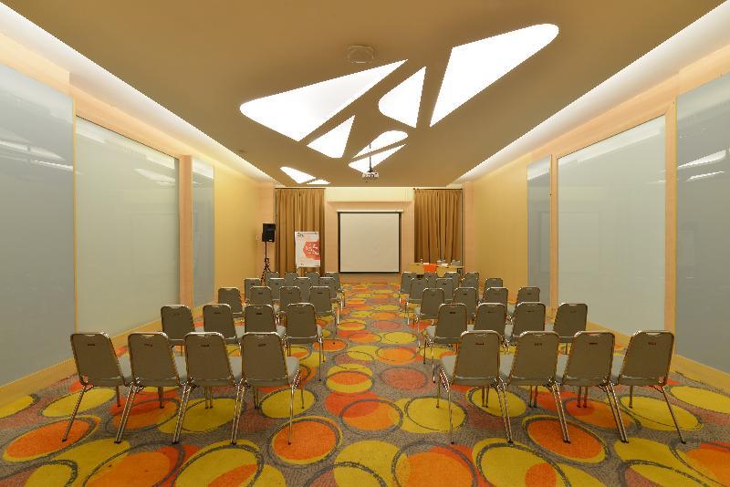 Harris Hotel&conventions Ciumbuleuit - Hotel